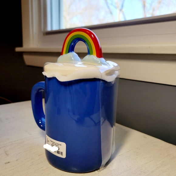 Rae Dunn LOVE WINS Rainbow 🌈 Topper Mug - Picture 4 of 4